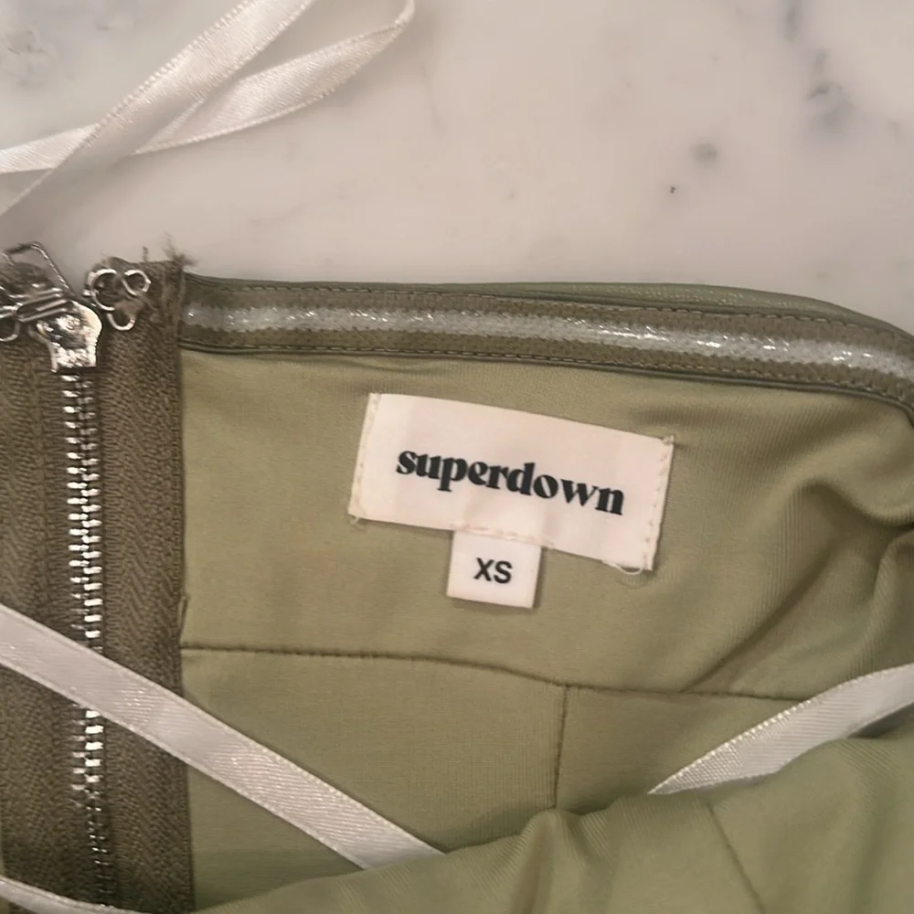 Superdown green set. Top XS. BOTTOM S - Picture 3 of 4